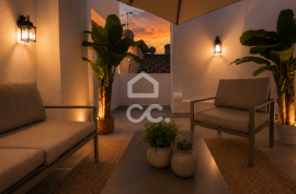 18th‑Century Restored Townhouse Inside Évora’s Historic Walls