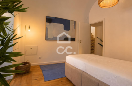 18th‑Century Restored Townhouse Inside Évora’s Historic Walls