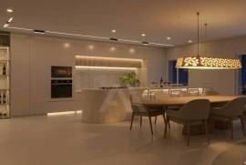 T4 duplex novo em Alcoitão com 327 m², garagem para 3 viaturas e jacuzzi.