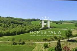 Authentic Tuscan farmhouse with pool, garden & panoramic views Authentic Tuscan farmhouse with pool, garden & panoramic views
