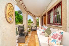 listing listing