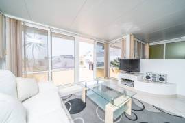listing listing