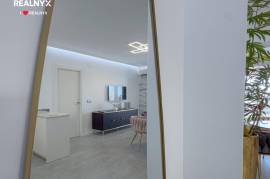 listing listing