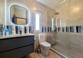 Renovated 4-Bed Quality Villa with Pool & Sea Views – Soalheira, Loulé Renovated 4-Bed Quality Villa with Pool & Sea Views – Soalheira, Loulé