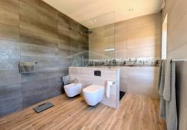 Renovated 4-Bed Quality Villa with Pool & Sea Views – Soalheira, Loulé Renovated 4-Bed Quality Villa with Pool & Sea Views – Soalheira, Loulé