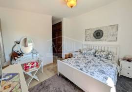 Renovated 4-Bed Quality Villa with Pool & Sea Views – Soalheira, Loulé Renovated 4-Bed Quality Villa with Pool & Sea Views – Soalheira, Loulé