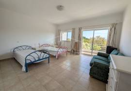 3-Bedroom Villa, Attractive Price in Boliqueime 3-Bedroom Villa, Attractive Price in Boliqueime