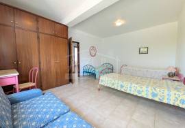 3-Bedroom Villa, Attractive Price in Boliqueime 3-Bedroom Villa, Attractive Price in Boliqueime