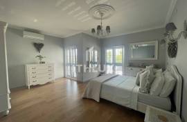 Immaculately Presented Luxury Villa with Pool and Gardens in Tavira Immaculately Presented Luxury Villa with Pool and Gardens in Tavira