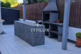 Immaculately Presented Luxury Villa with Pool and Gardens in Tavira Immaculately Presented Luxury Villa with Pool and Gardens in Tavira