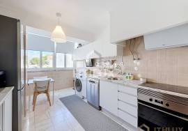 Renovated and Bright 2 Bedrooms in Vista Alegre – Évora Renovated and Bright 2 Bedrooms in Vista Alegre – Évora