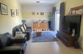 Beautifully Presented 2-Bedroom Apartment with Roof Terrace, Sea Views & Pool Beautifully Presented 2-Bedroom Apartment with Roof Terrace, Sea Views & Pool