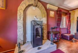 Detached 3 bedroom villa with garden in Moncarapacho, East Algarve