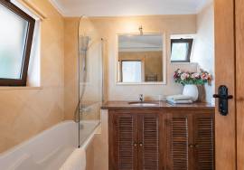 Frontline villa with sea views and private pool in Santo António Golf Resort
