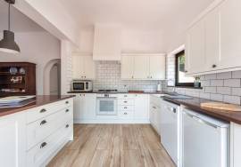 Frontline villa with sea views and private pool in Santo António Golf Resort