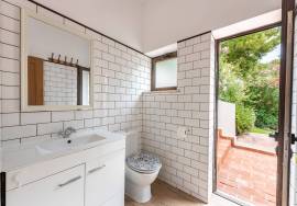 Frontline villa with sea views and private pool in Santo António Golf Resort