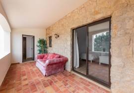 Frontline villa with sea views and private pool in Santo António Golf Resort