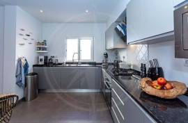 Exceptional 4 bed Villa with Private Pool & Sea-View Terrace in Tavira
