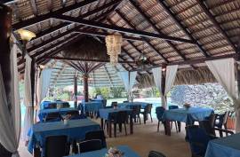 Quiet And Secluded Hotel Living