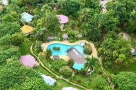 Quiet And Secluded Hotel Living