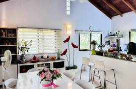 Quiet And Secluded Hotel Living
