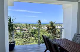 4-Bedroom Penthouse For A Surfer Family