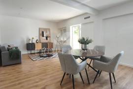Renovated 3 Bedroom Apartment in Benfica Renovated 3 Bedroom Apartment in Benfica