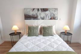 Renovated 3 Bedroom Apartment in Benfica Renovated 3 Bedroom Apartment in Benfica