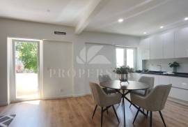 Renovated 3 Bedroom Apartment in Benfica Renovated 3 Bedroom Apartment in Benfica