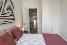 Renovated 3 Bedroom Apartment in Benfica Renovated 3 Bedroom Apartment in Benfica
