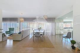 4 Bedroom Apartment for Annual Rental - Portimão