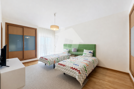 4 Bedroom Apartment for Annual Rental - Portimão