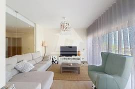 4 Bedroom Apartment for Annual Rental - Portimão