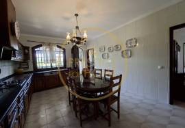 5 bedroom villa with sea view in Loulé
