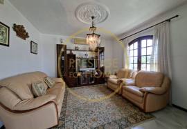 5 bedroom villa with sea view in Loulé