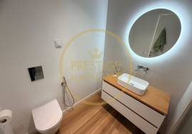 Rentals per year, new apartment with sea view and pool in the center of Loulé