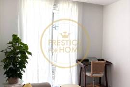 Rentals per year, new apartment with sea view and pool in the center of Loulé