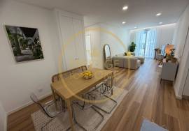 Rentals per year, new apartment with sea view and pool in the center of Loulé