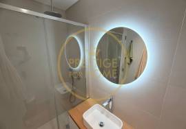 Rentals per year, new apartment with sea view and pool in the center of Loulé
