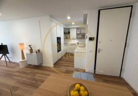 Rentals per year, new apartment with sea view and pool in the center of Loulé