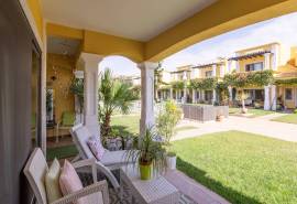Tavira – Semi-detached 3-bedroom villa with ocean view roof terrace, private garage and garden Tavira – Semi-detached 3-bedroom villa with ocean view roof terrace, private garage and garden