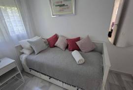 listing listing