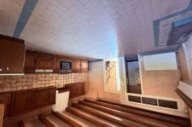 Spacious village house for sale Haute Vienne 87 Spacious village house for sale Haute Vienne 87