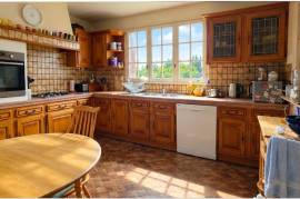 For Sale Family Home (6 bed) in St Martin L'Ars - 86