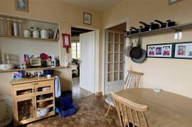 For Sale Family Home (6 bed) in St Martin L'Ars - 86
