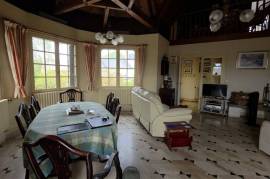For Sale Family Home (6 bed) in St Martin L'Ars - 86