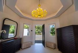 listing listing