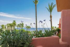 listing listing