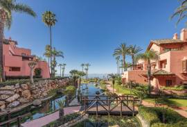 listing listing