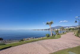 listing listing